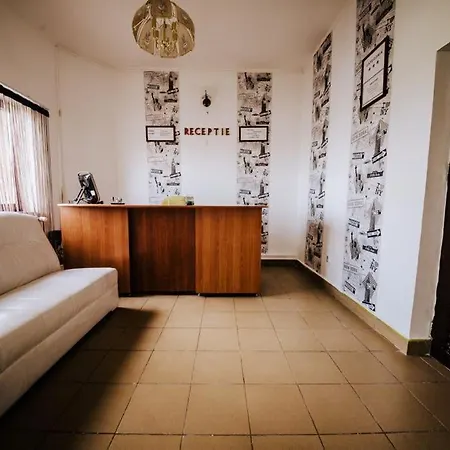 Alex Hotel 3*